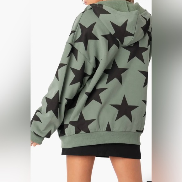 EDIKTED Star at Me Oversize Hoodie - Picture 7 of 8